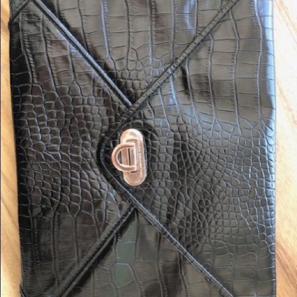 FCUK snakeskin clutch - Picture 1 of 3